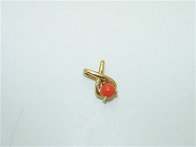 14k Yellow Gold Coral Pendant