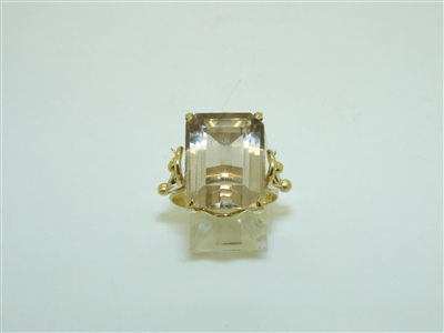 18k Yellow Gold Topaz Ring