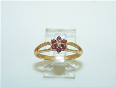 14k Yellow Gold Flower Shape Diamond and Ruby Ring