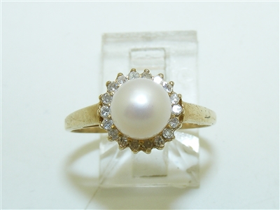 14k Yellow Gold Diamond Pearl Ring