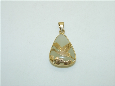 14k Yellow Gold Natural Green Pendant Bird