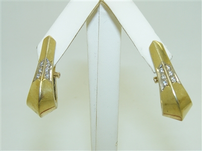 14k Yellow Gold Special Design Earrings