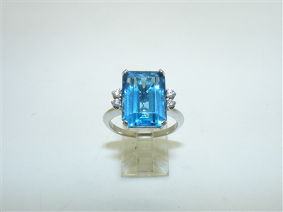 14k White Gold London Blue Topaz Ring