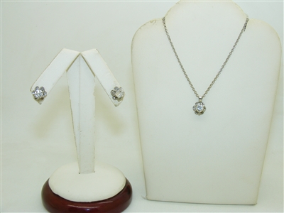 Beautiful White Gold Diamond Set