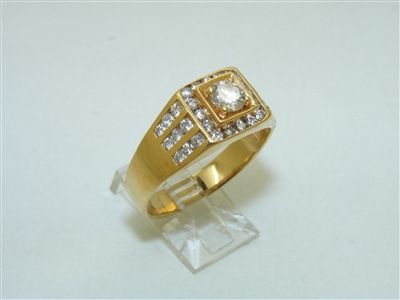 Amazing 18k Yellow Gold Diamond Ring