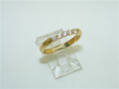 18k Yellow Gold Diamond Ring