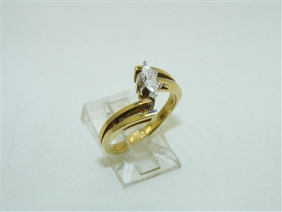 18k Yellow Gold Diamond Ring