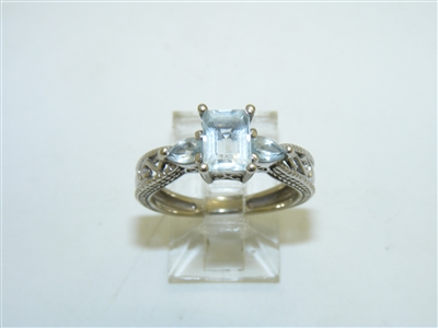 Beautiful 14k White Gold Aquamarine Ring