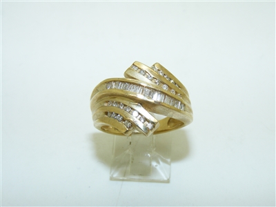 14k Yellow Gold Diamond Ring