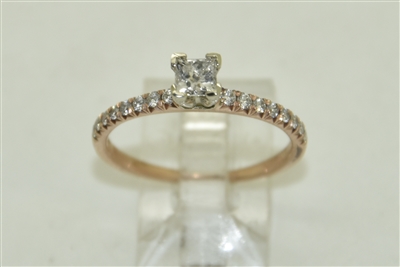 Gorgeous Diamond Engagement Ring