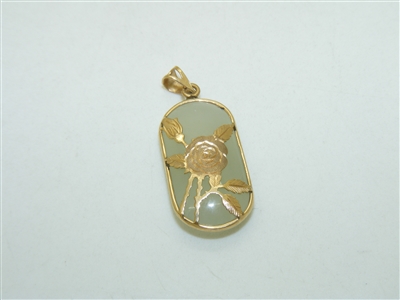 14k yellow Gold Flower Jade Pendant