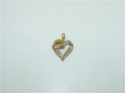 Beautiful Heart Shape Diamond Pendant