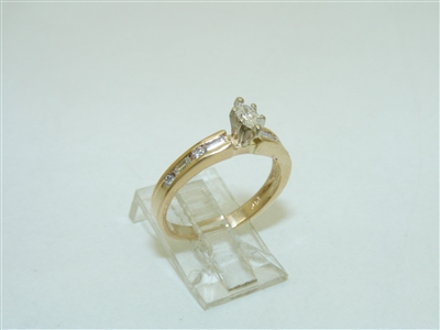 14k Yellow Gold Diamond Ring