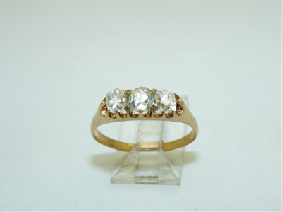 Beautiful Vintage 14k Yellow Gold Diamond Ring