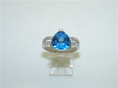 14k White Gold Blue Topaz Ring