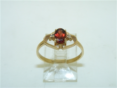 10k Yellow Gold Garnet Diamond Ring