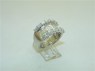 18k White Gold Diamond Ring