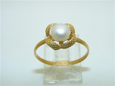 18k Yellow Gold Fresh Water Pearl Ring