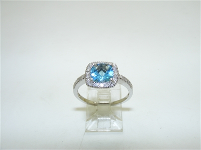 Beautiful 14k White Gold Diamond and Blue Topaz Ring